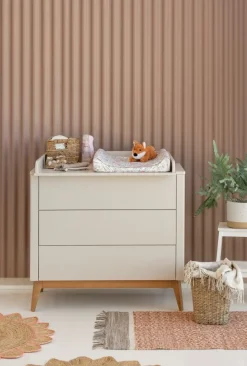Pinio Commode Seth Champagne