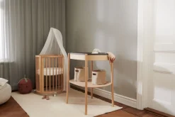 Stokke Sleepi Mini Bed Bundel V3 Natural – Van wieg tot ledikant met uitbreidingsset en matrassen