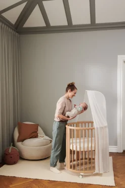 Stokke Sleepi Mini Bed V3 Natural Incl. Mini Matras