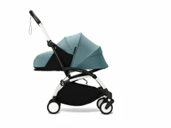 Stokke YOYO³ Kinderwagen Compleet met 0+ Newborn Pack Aqua – White Frame