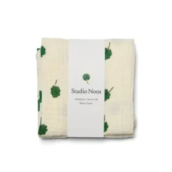 Studio Noos Swaddle White Clover 70 x 70