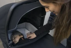 Thule Reiswieg Black
